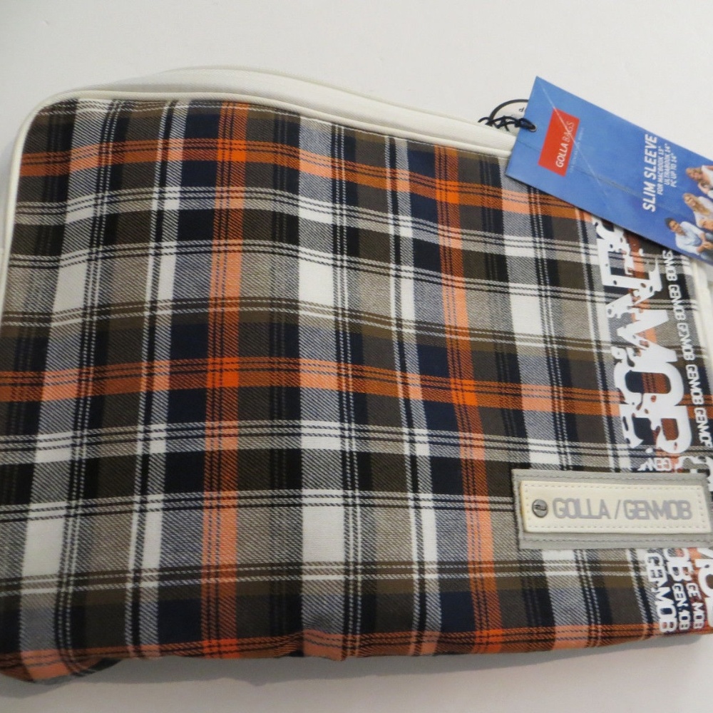 Golla Genmob Glasgow plaid slim laptop sleeve